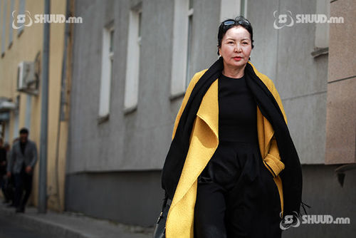 Б.Булган нууцын баталгаан дээр гарын үсэг зурав